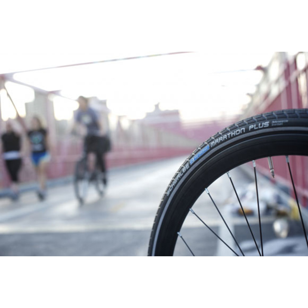 Opony Schwalbe Marathon Plus HS440 28 x 1.4 37-622 