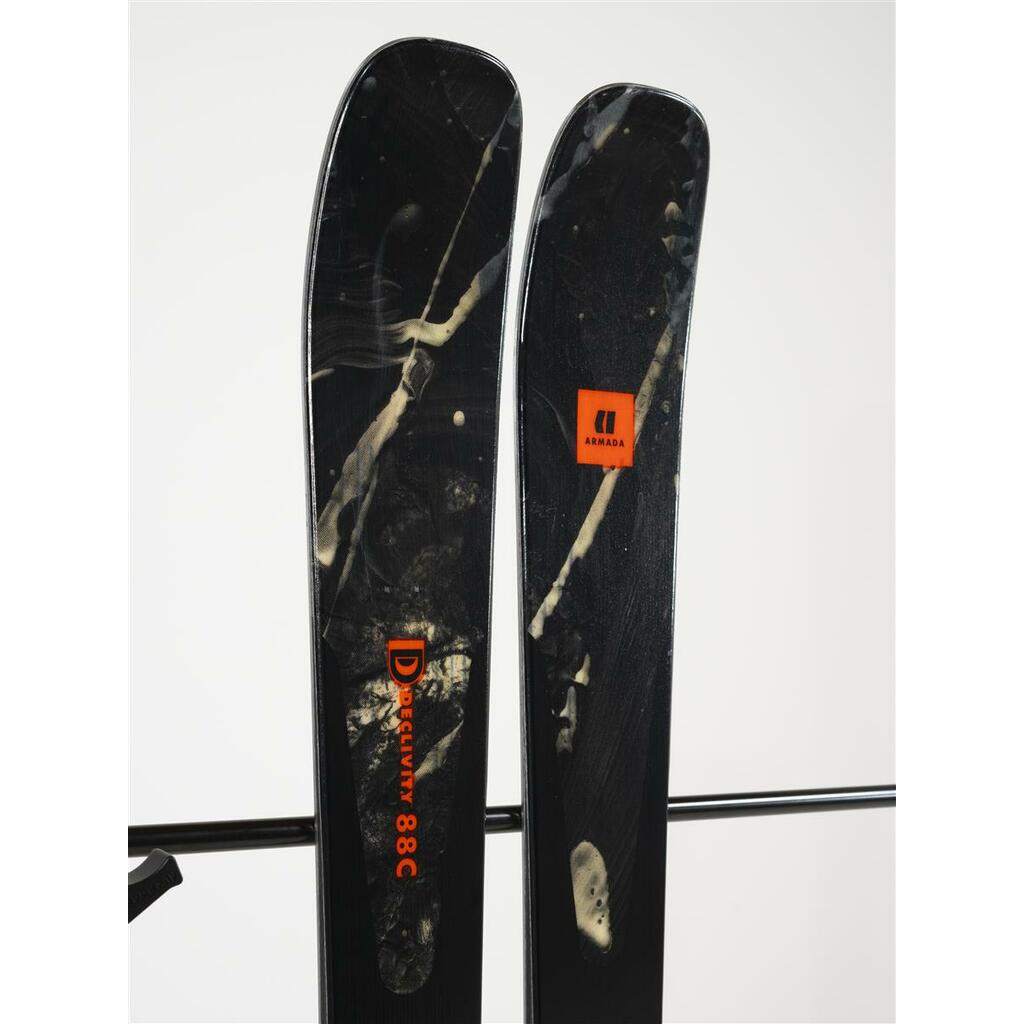 Narty zjazdowe Armada Declivity 88 C